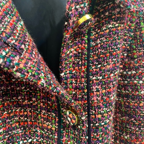 Multicoloured warm blazer with gold buttons - Picture 3 of 4